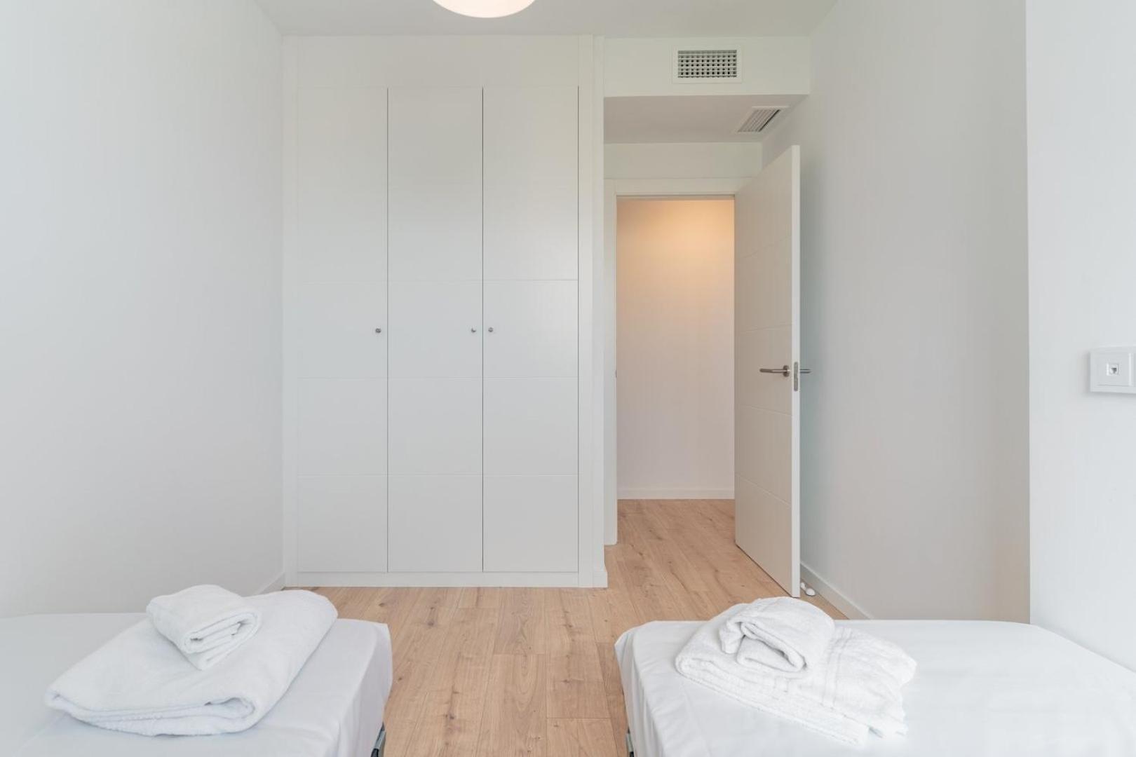 Guestready - Sunny Seaside Escape In Malaga Lejlighed Eksteriør billede
